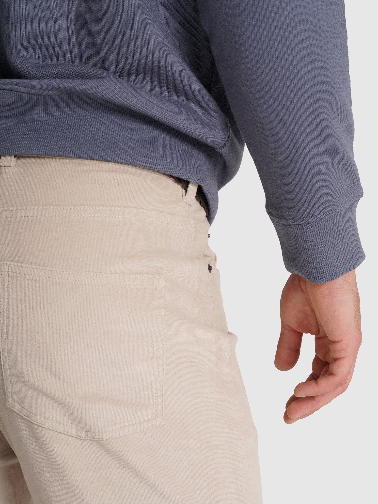 CALÇAS ALGODÃO BEGES REGULAR FIT MR. BLUE