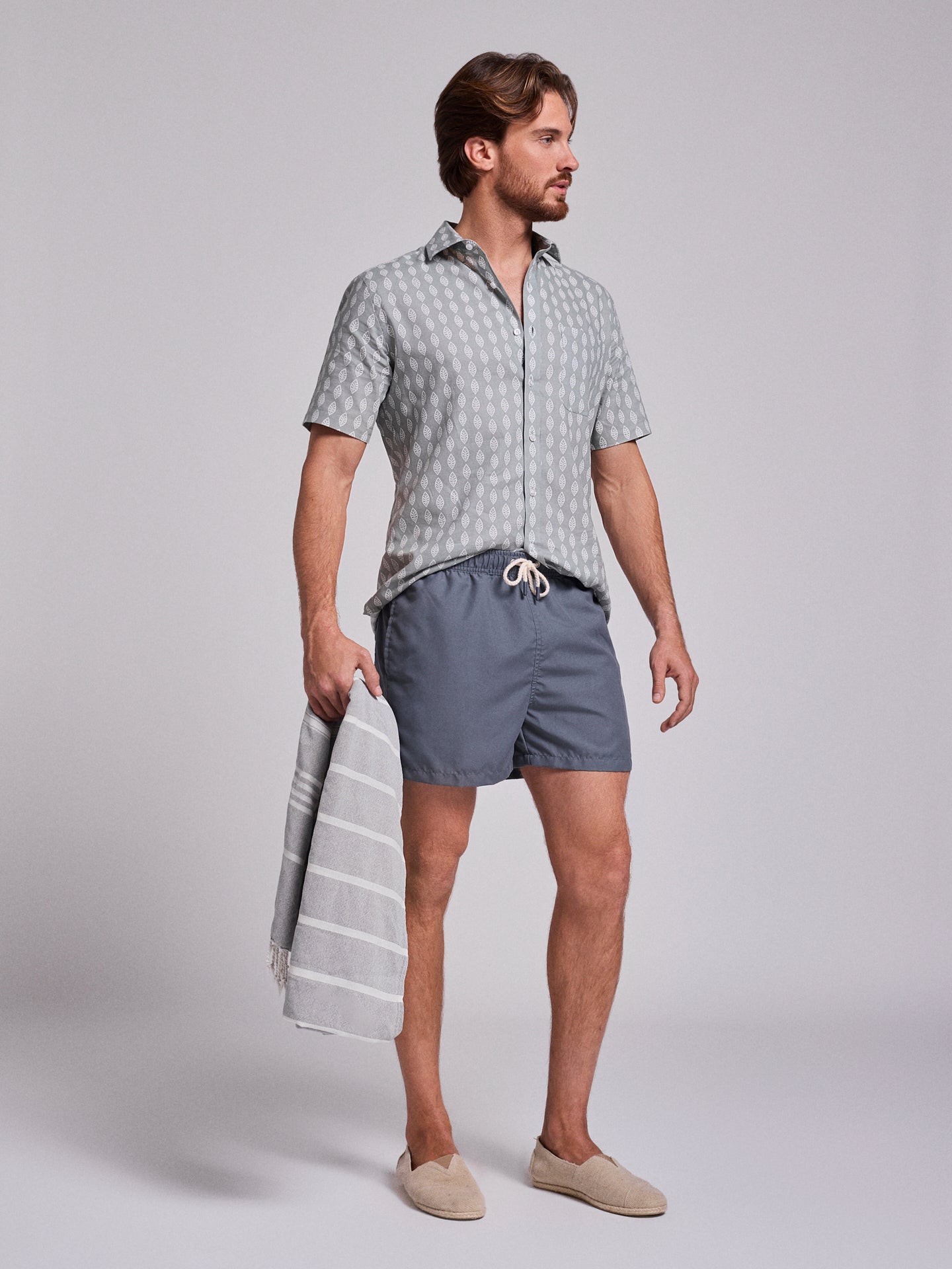 FATO BANHO CINZENTO REGULAR FIT MR. BLUE