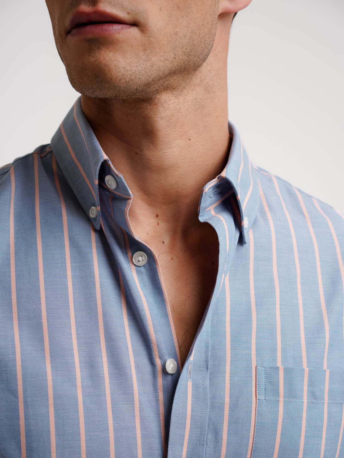 Camisa azul Oxford de corte estándar de Mr. Blue