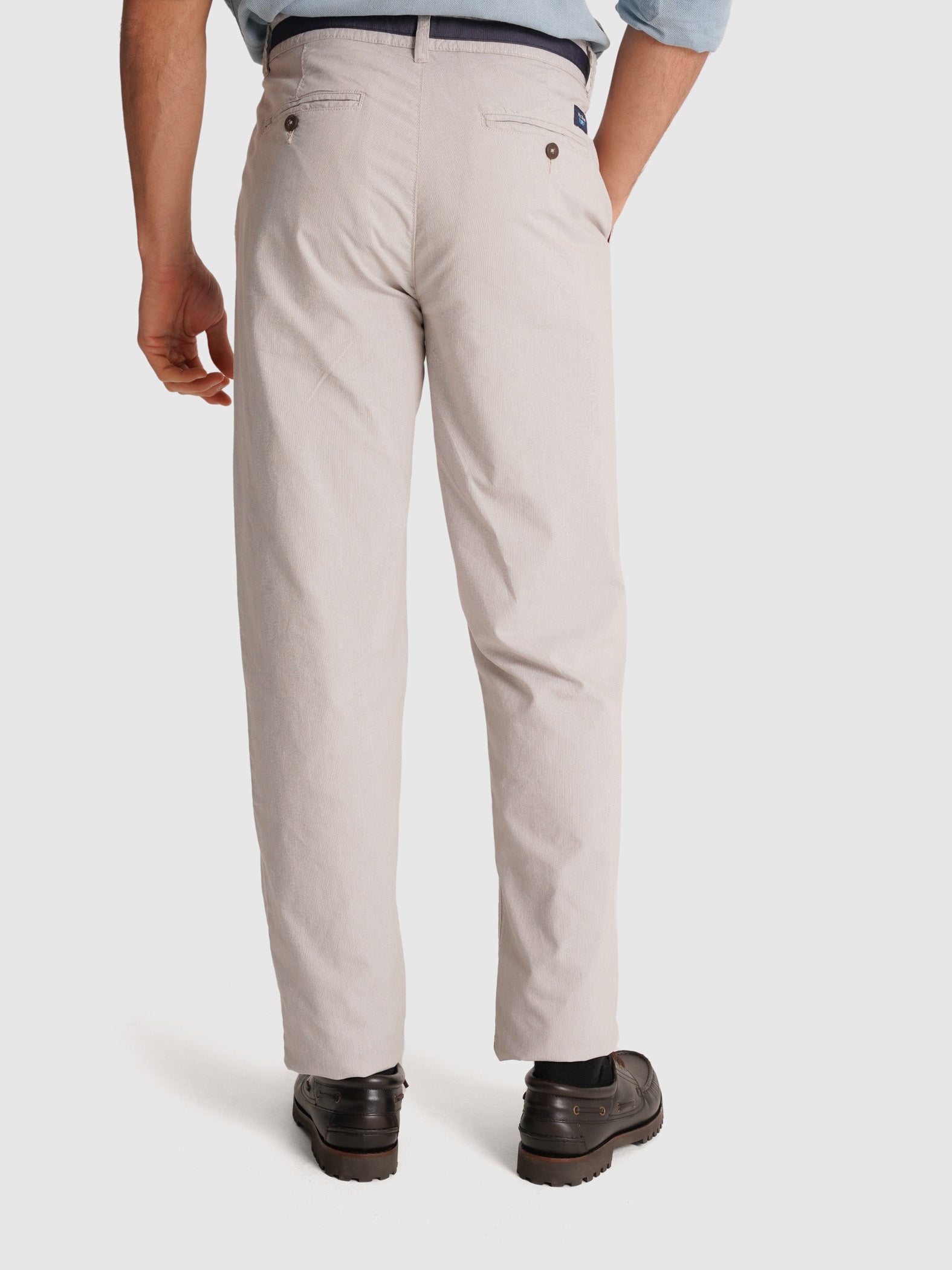 CALÇAS CHAMBRAY BEGES REGULAR FIT MR. BLUE