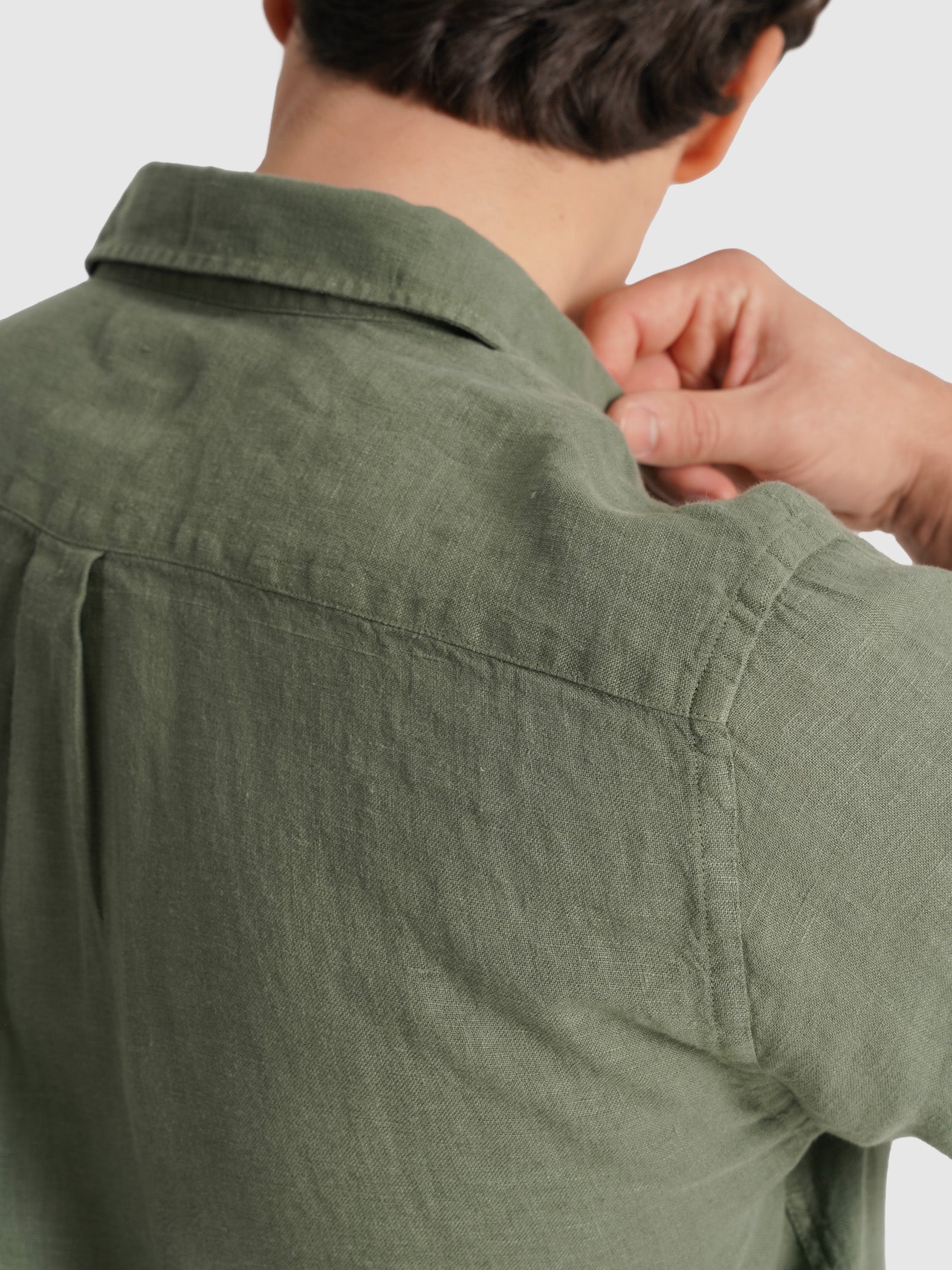 CAMISA VERDE MANGA COMPRIDA TAILORED FIT MARK BELLUCCI