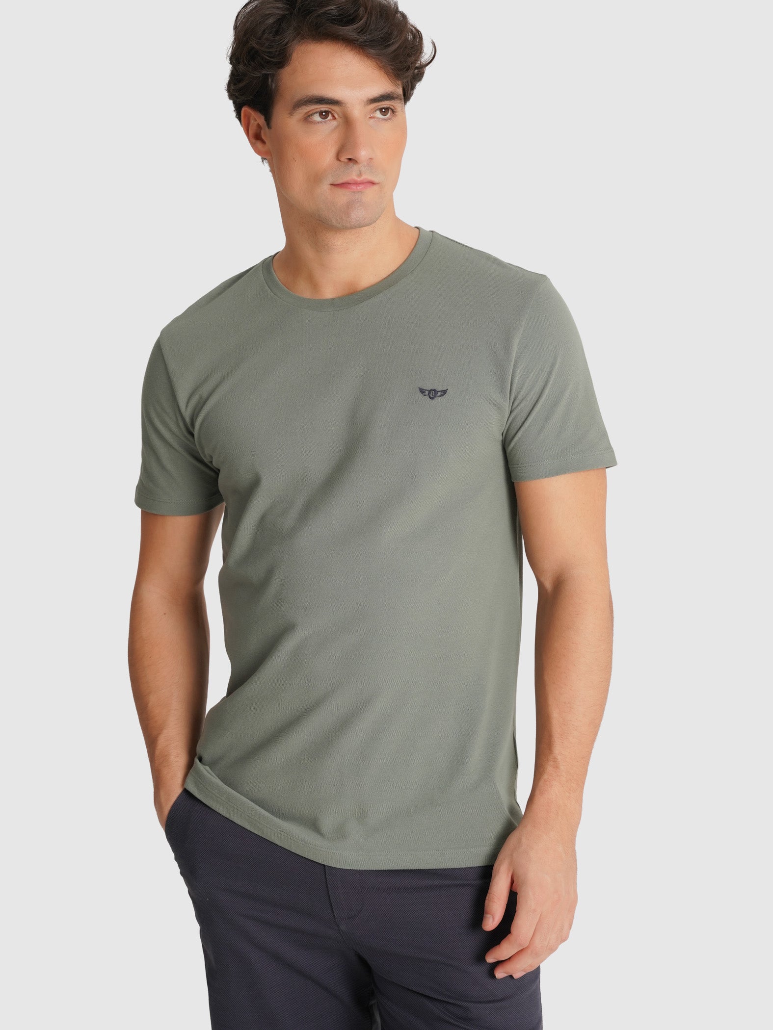 T-SHIRT PIQUET VERDE MANGA CURTA REGULAR FIT MR. BLUE