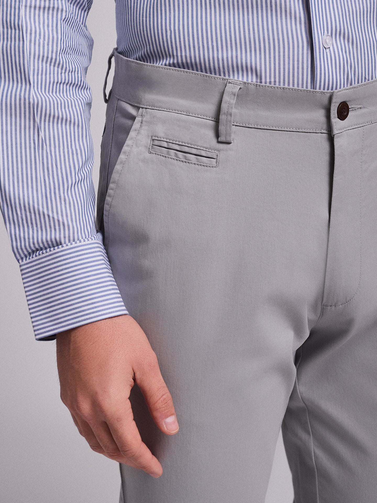 CALÇAS ALGODÃO CINZENTAS SLIM FIT MR. BLUE