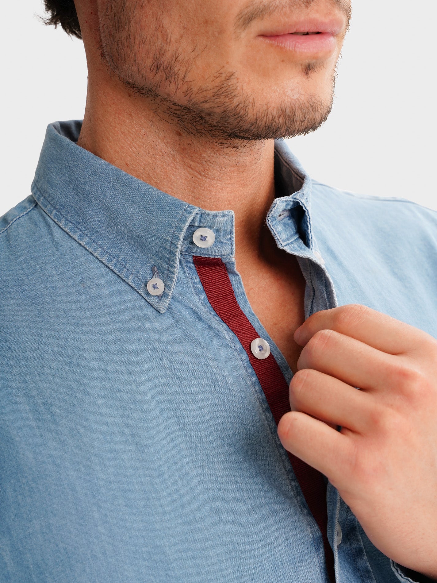 BLUE REGULAR FIT MR SHIRT. BLUE